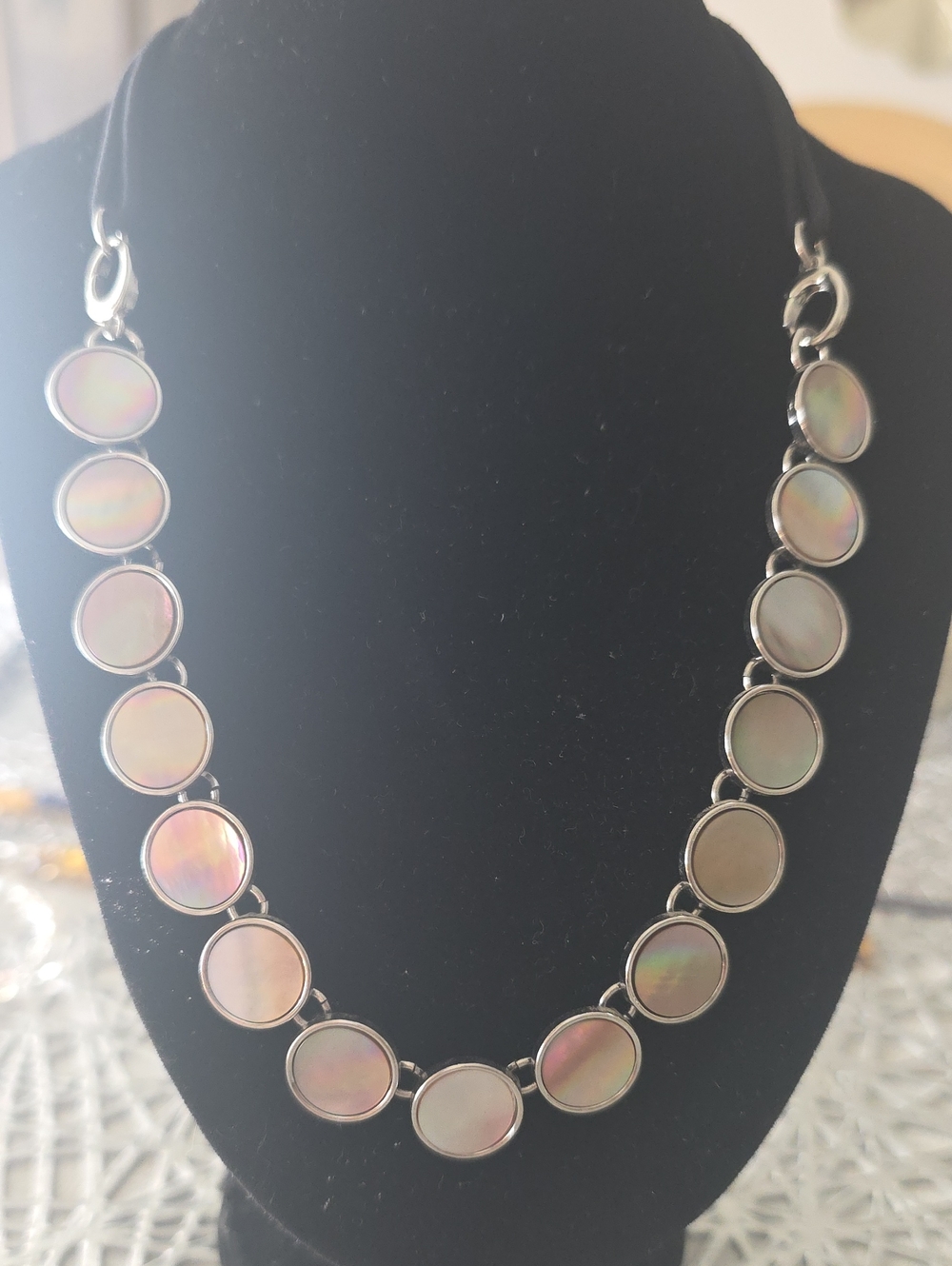 Iridescent Mother-of-Pearl Disc Necklace in Pink and Cream